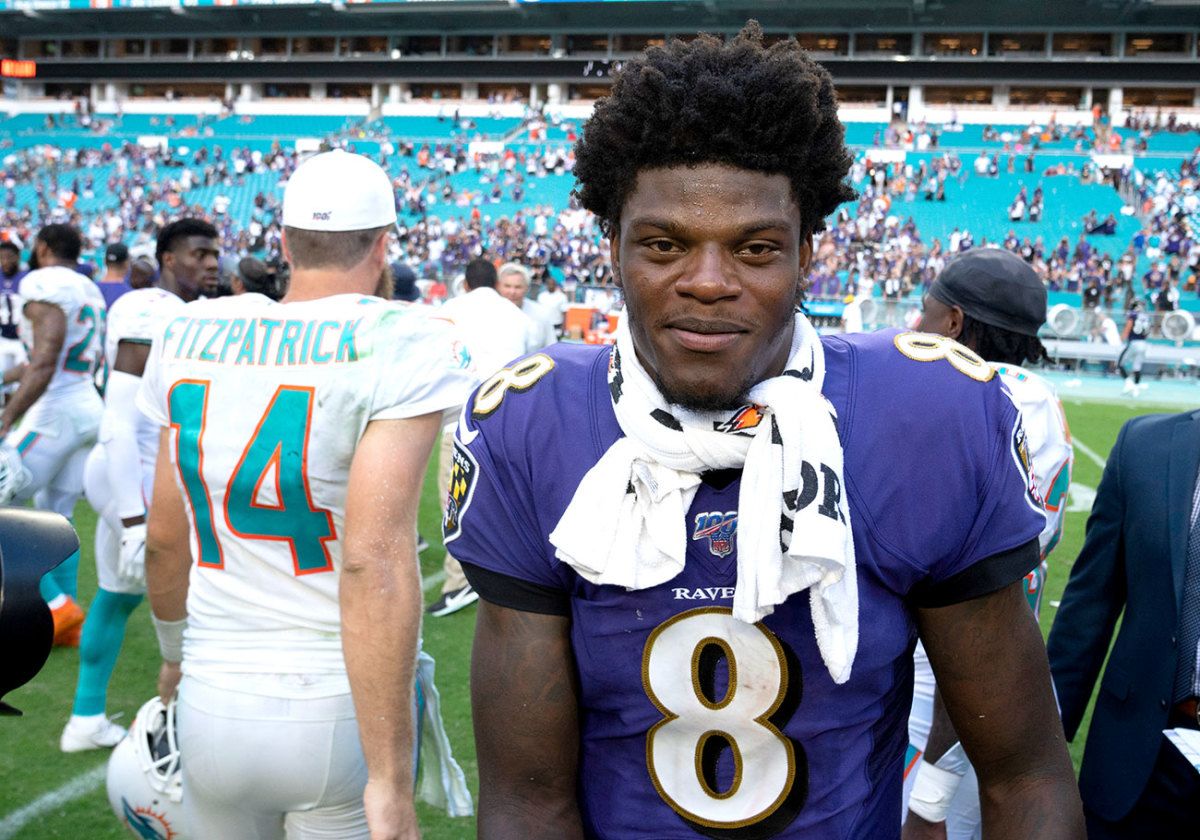 lamar-jackson-ravens-dolphins-2.jpg