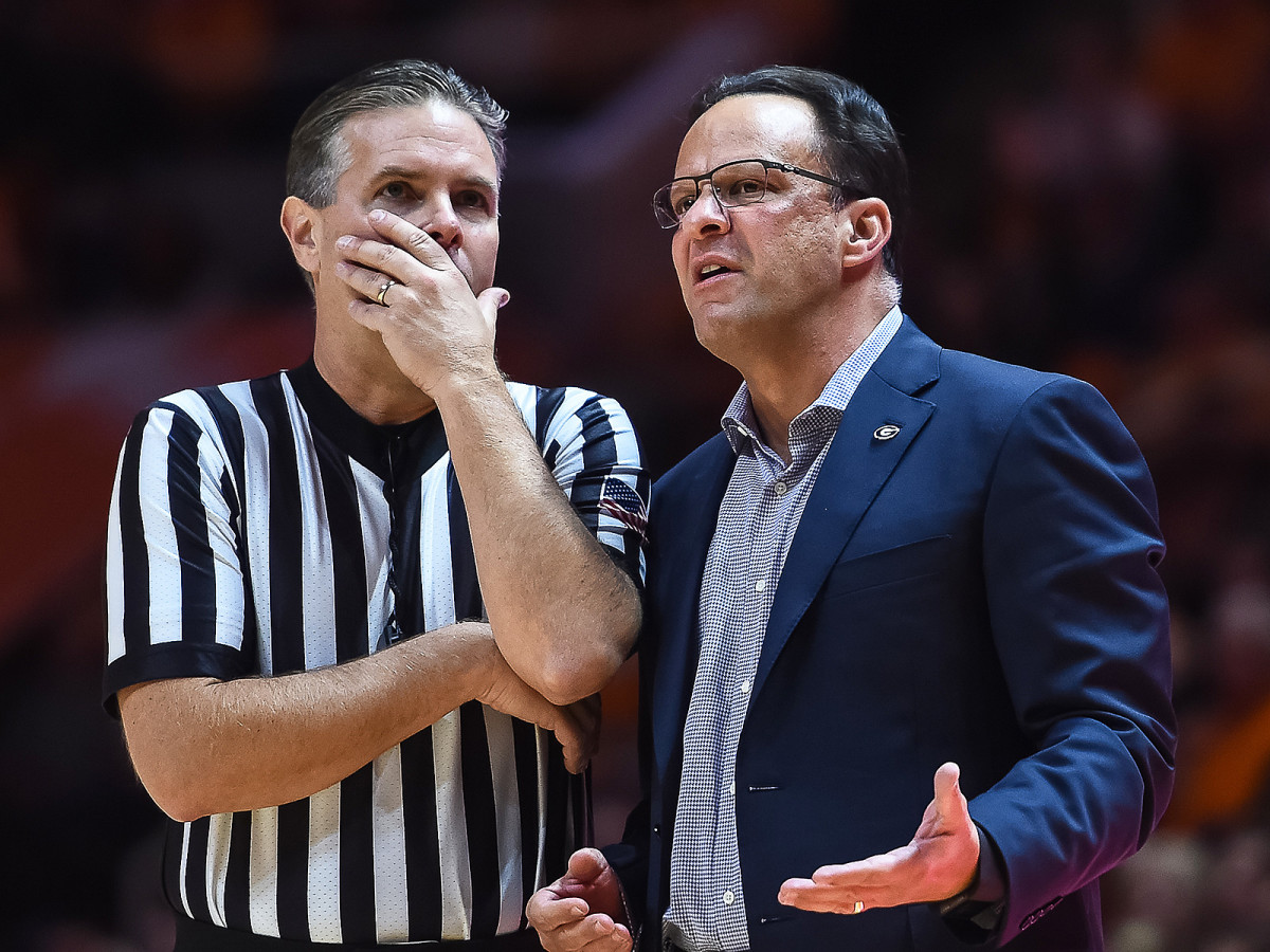 indiana-tom-crean-talks-ref-inline.jpg