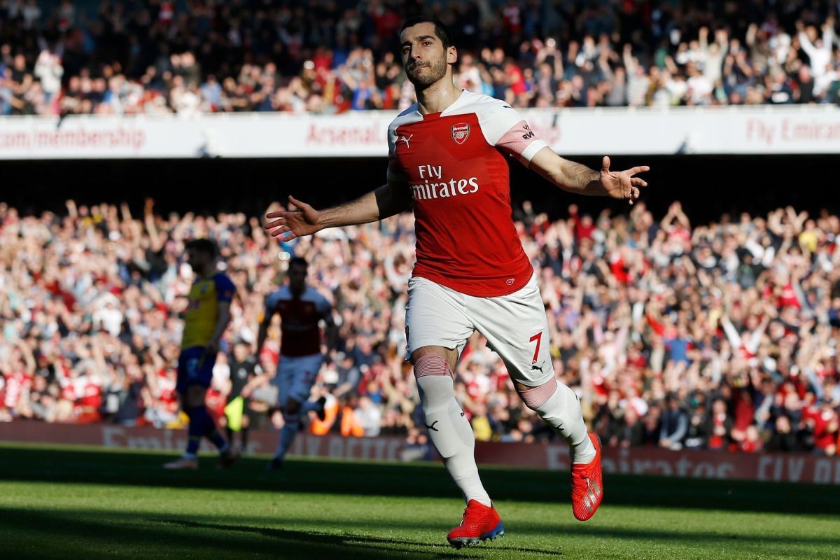 fbl-eng-pr-arsenal-southampton-5c73cce7ad4cd220e7000001.jpg