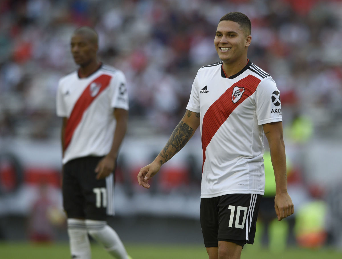 river-plate-v-san-martin-de-tucuman-superliga-2018-19-5c7ec6a8d53100bde2000001.jpg