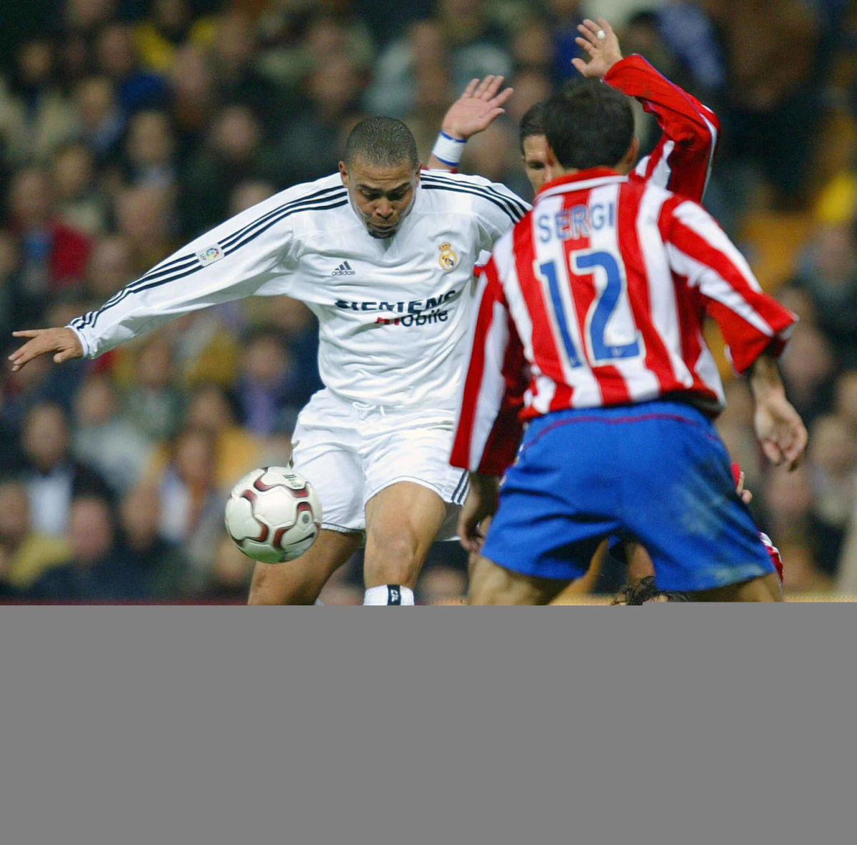 real-madrid-s-brazilian-player-ronaldo-5d4008f06f2ef4a9c0000001.jpg