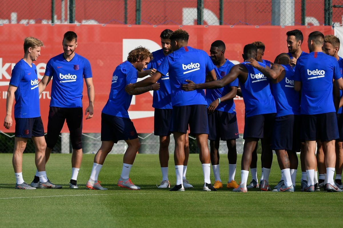 fbl-esp-liga-barcelona-training-5d32d777023e474e2f000004.jpg
