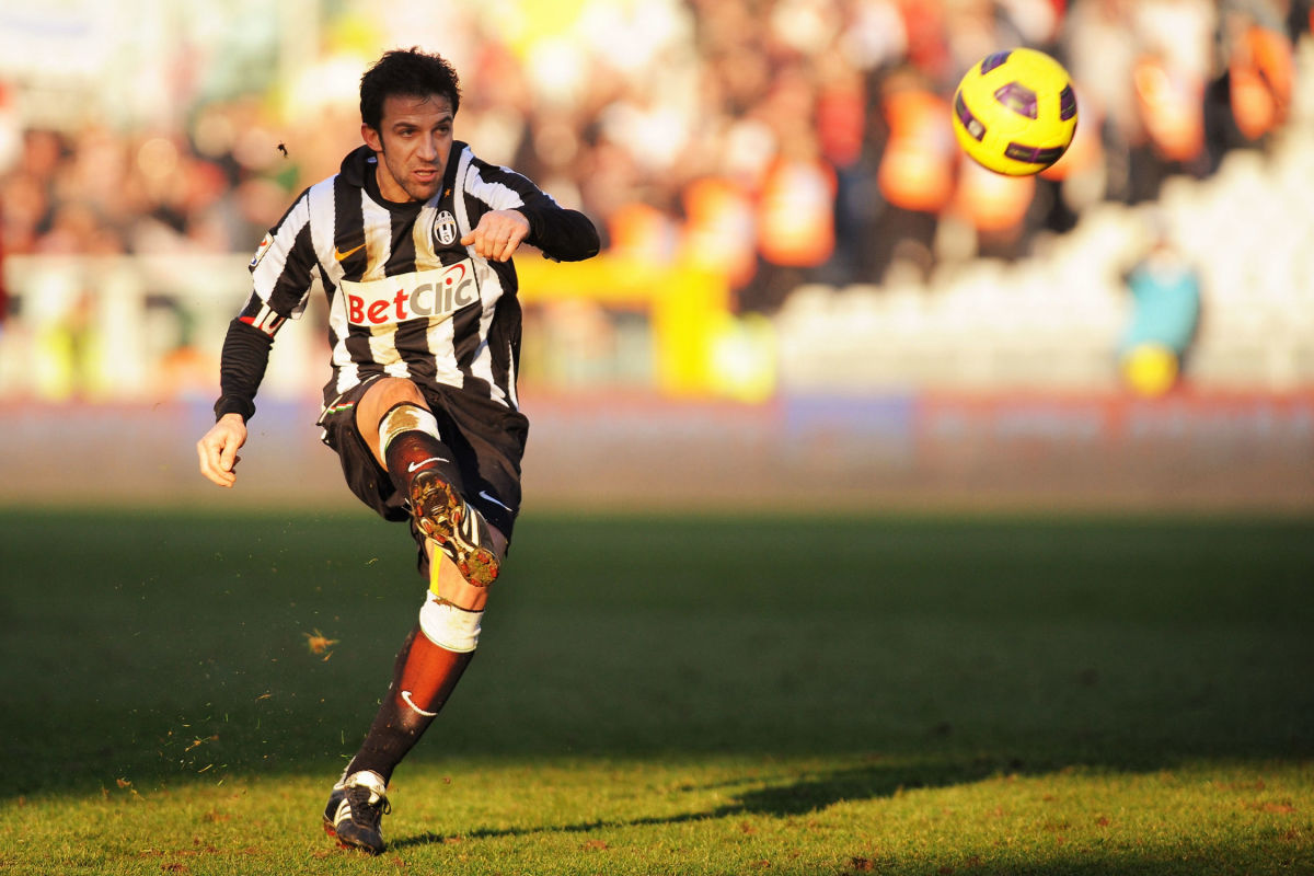 juventus-fc-v-as-bari-serie-a-5cbf2873973c42ef9b000001.jpg