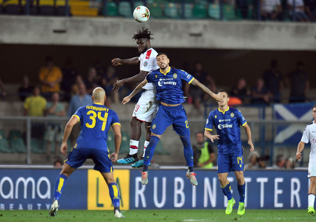 hellas-verona-v-ac-milan-serie-a-5d7e9f424ce548fd10000002.jpg