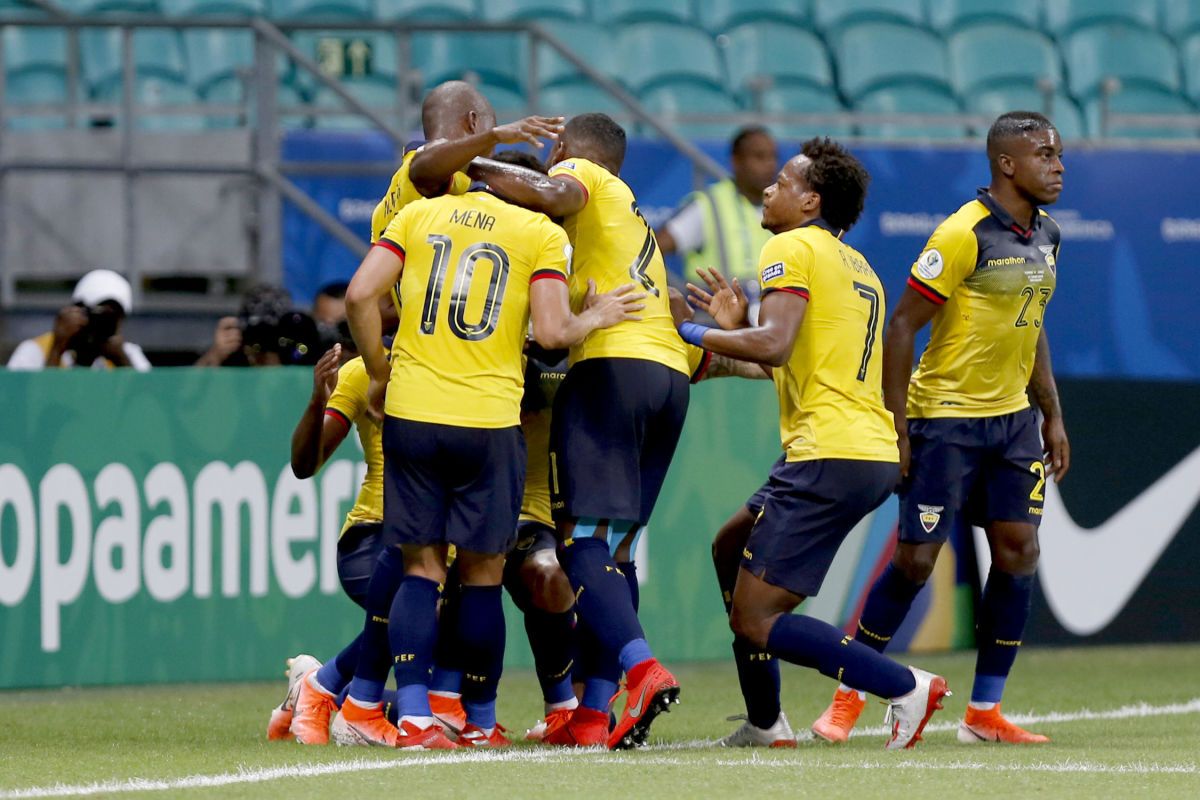 ecuador-v-chile-group-c-copa-america-brazil-2019-5d0e01dd87b089c730000030.jpg
