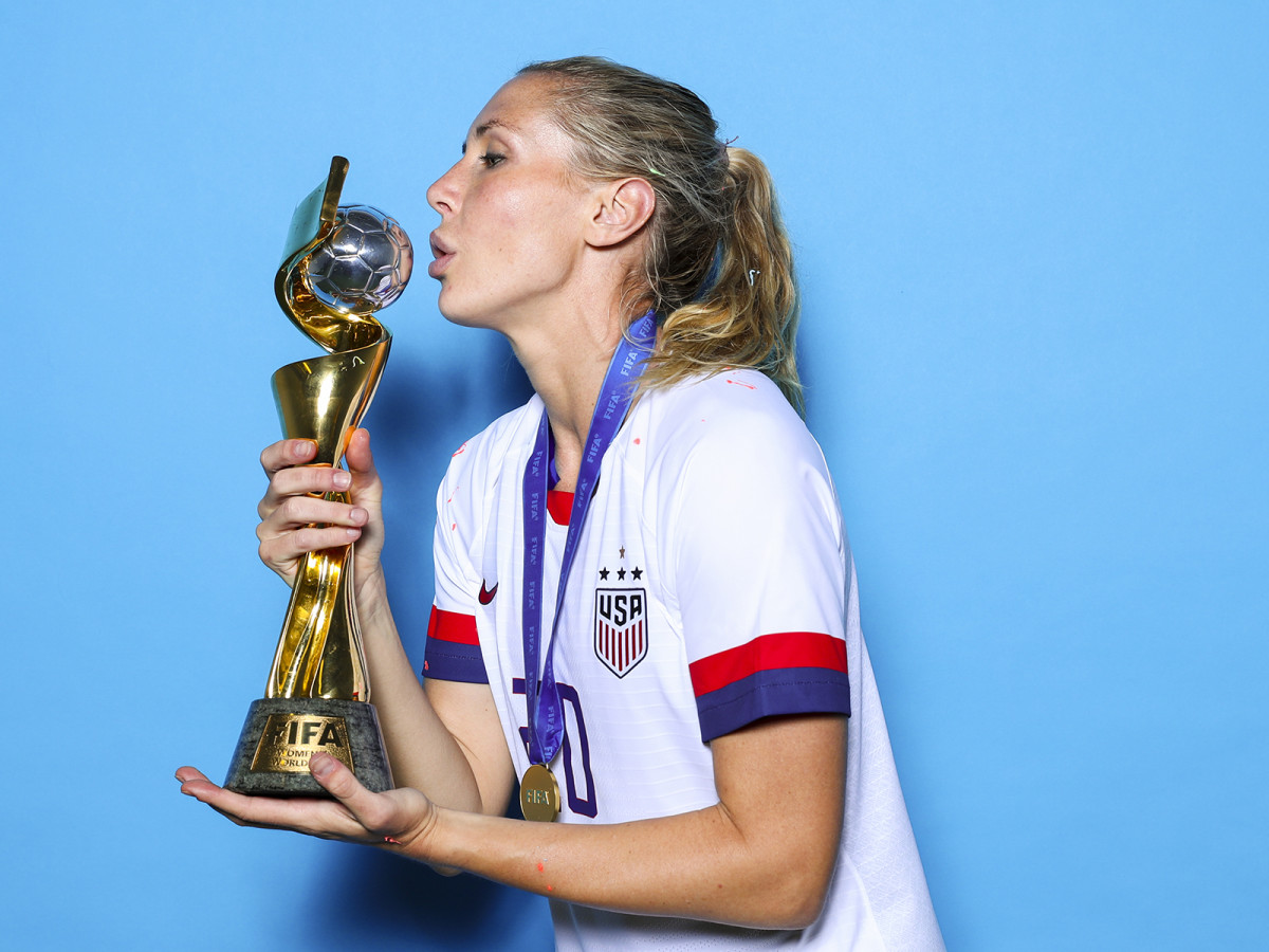 allie-long-photoshoot-uswnt.jpg
