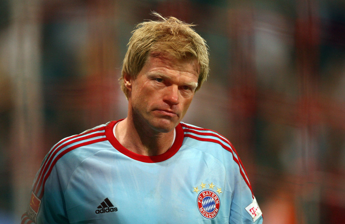 bayern-muenchen-v-germany-oliver-kahn-farewell-match-5d348a943bba5e4121000001.jpg