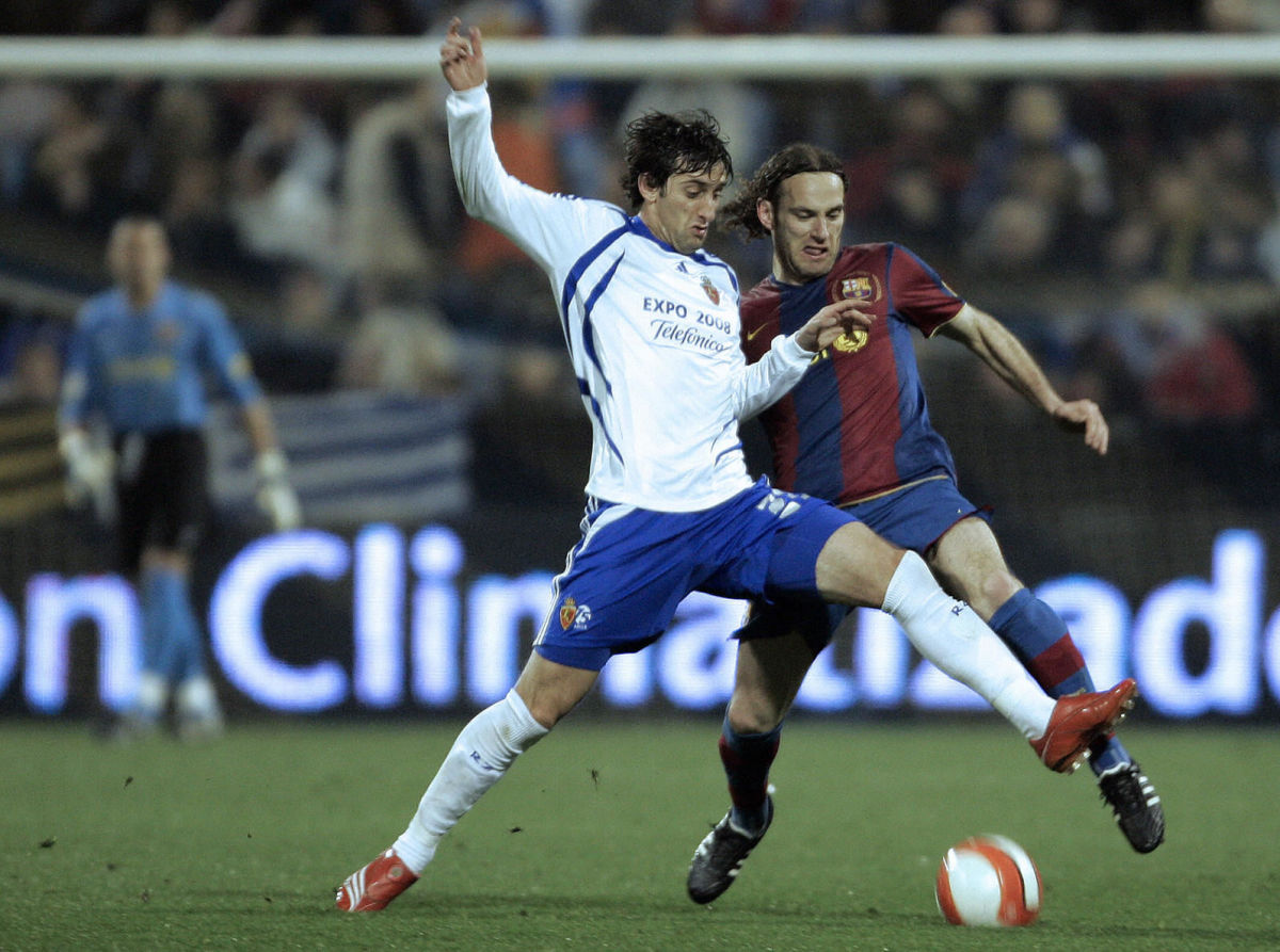 zaragoza-s-argentine-diego-milito-l-fi-5d1f7c1b4d73413274000001.jpg