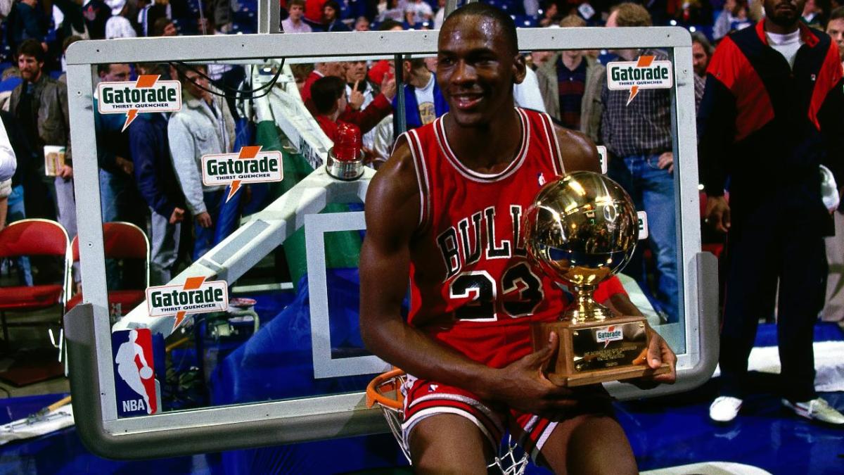 10-Hour Michael Jordan Documentary Coming In 2019