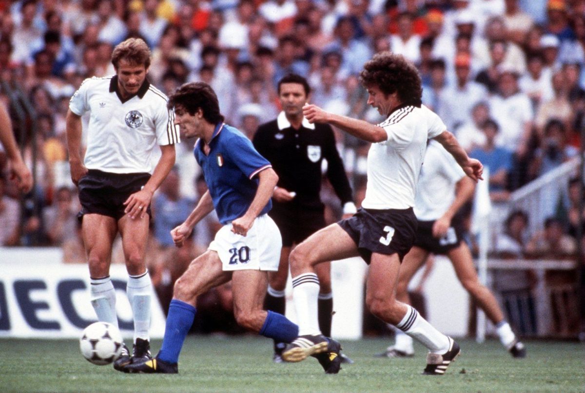 1982-world-cup-final-5d518388153d845cff000001.jpg