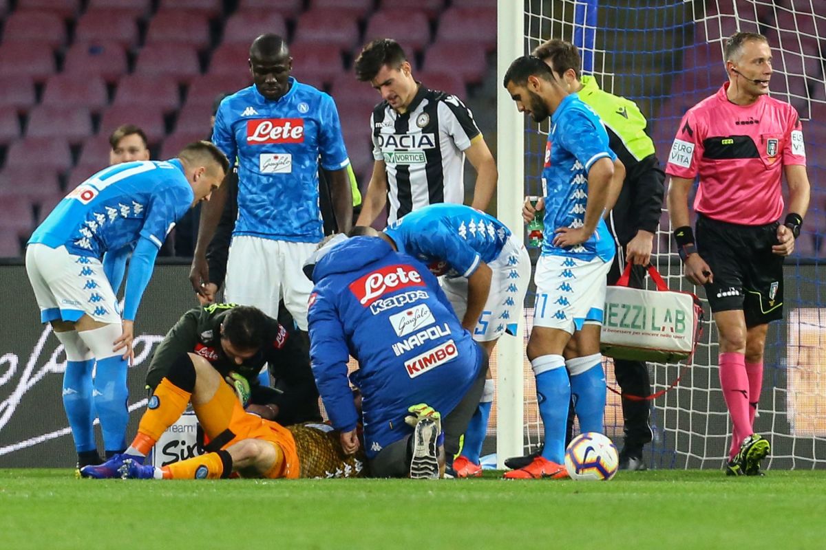 fbl-ita-seriea-napoli-udinese-5c8e92c42c36cb7b7200002a.jpg