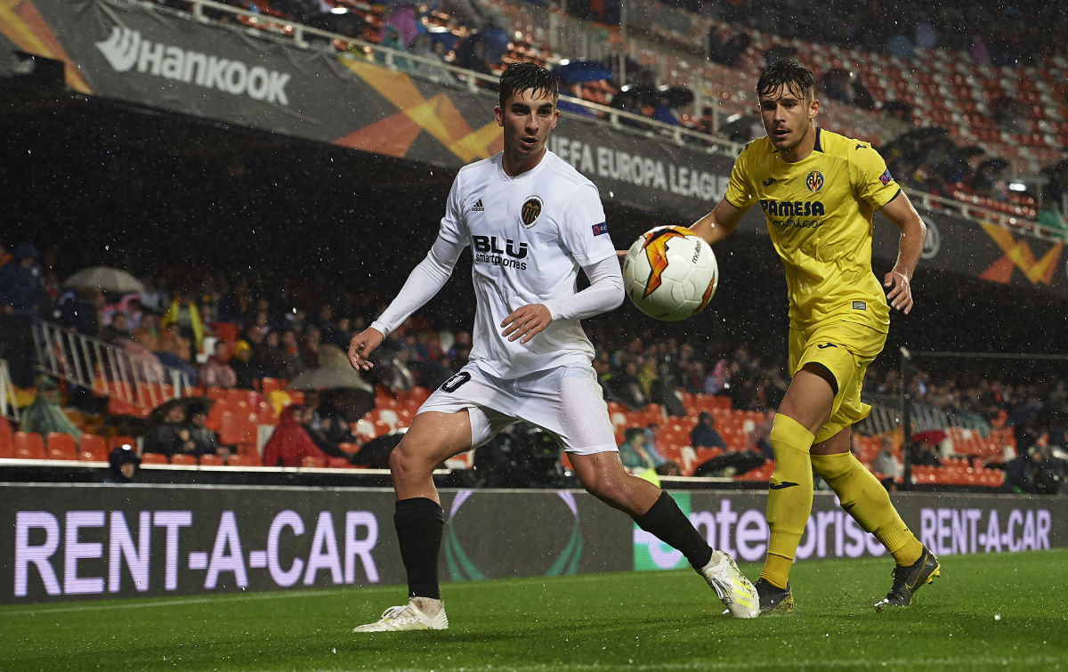 valencia-v-villarreal-uefa-europa-league-quarter-final-second-leg-5d1de53b4d7341327d000003.jpg