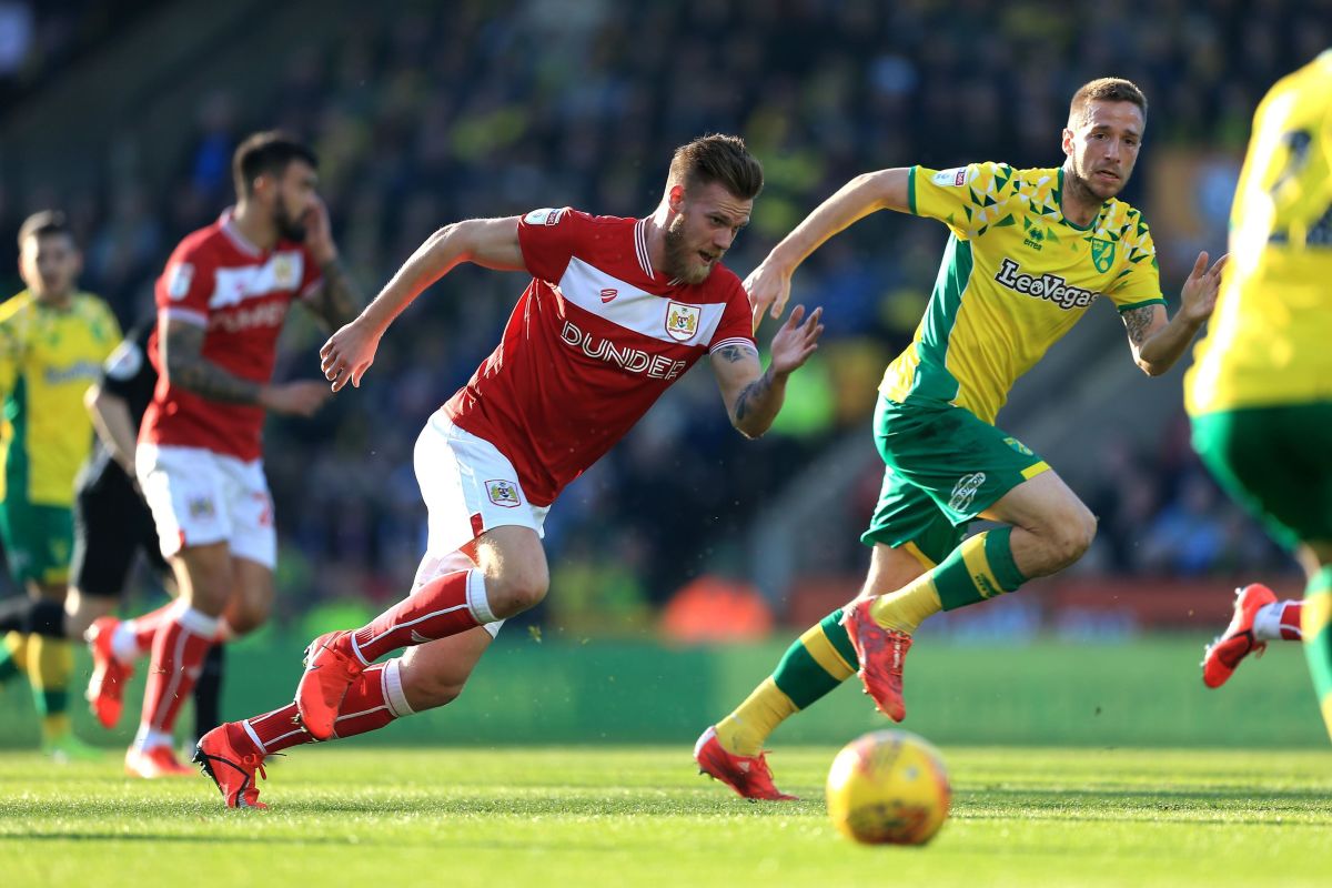 norwich-city-v-bristol-city-sky-bet-championship-5c8679fcb8a6853a81000001.jpg