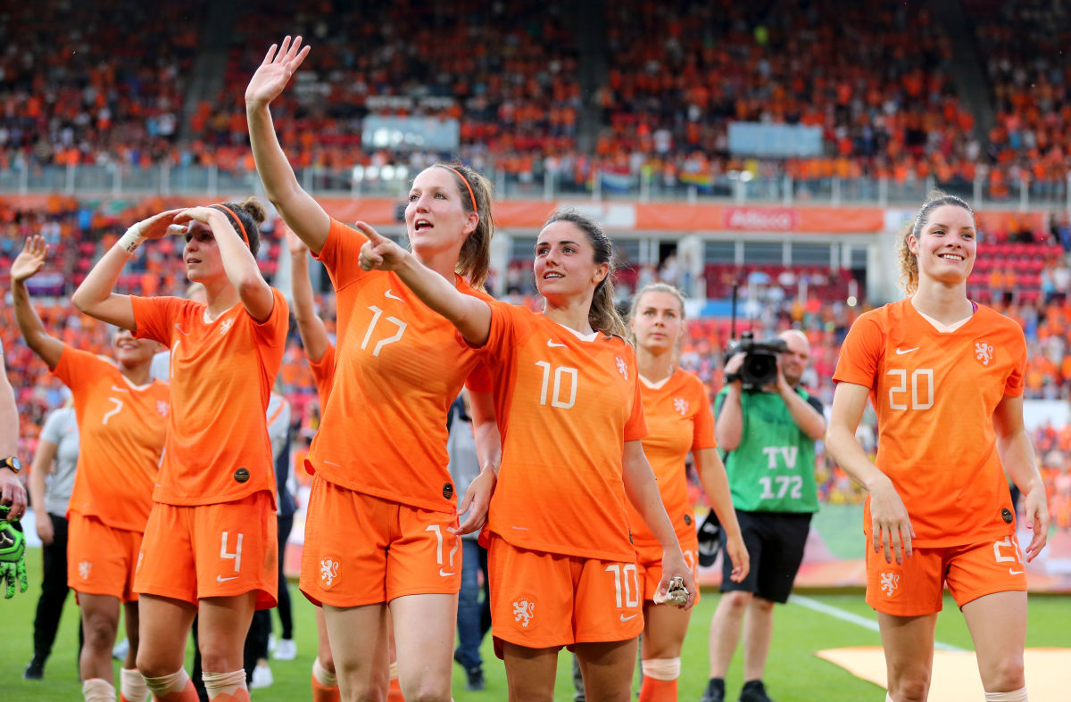 netherlands-women-v-australia-women-international-friendly-5cfd219456903354af000001.jpg