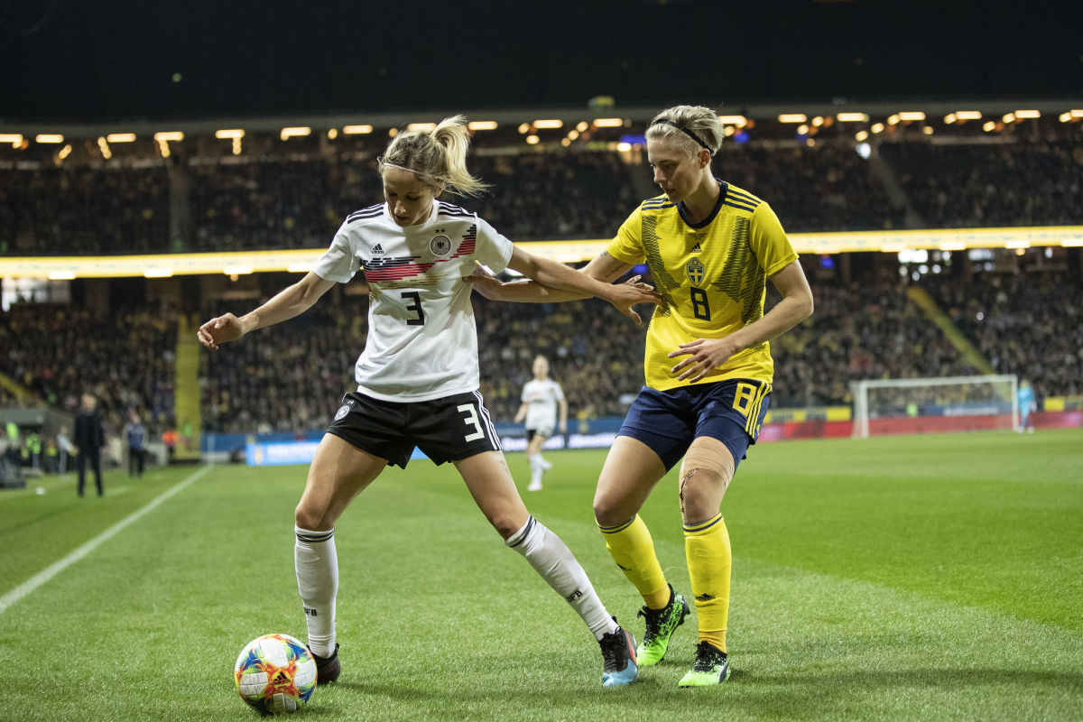 sweden-v-germany-women-s-international-friendly-5cfd22c9fb1dc2a46d000002.jpg