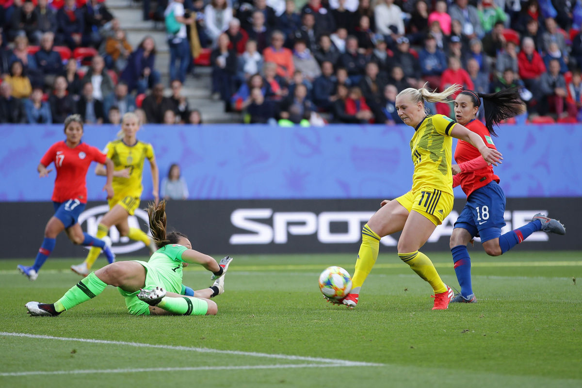 chile-v-sweden-group-f-2019-fifa-women-s-world-cup-france-5cffed94f700e6432d000003.jpg