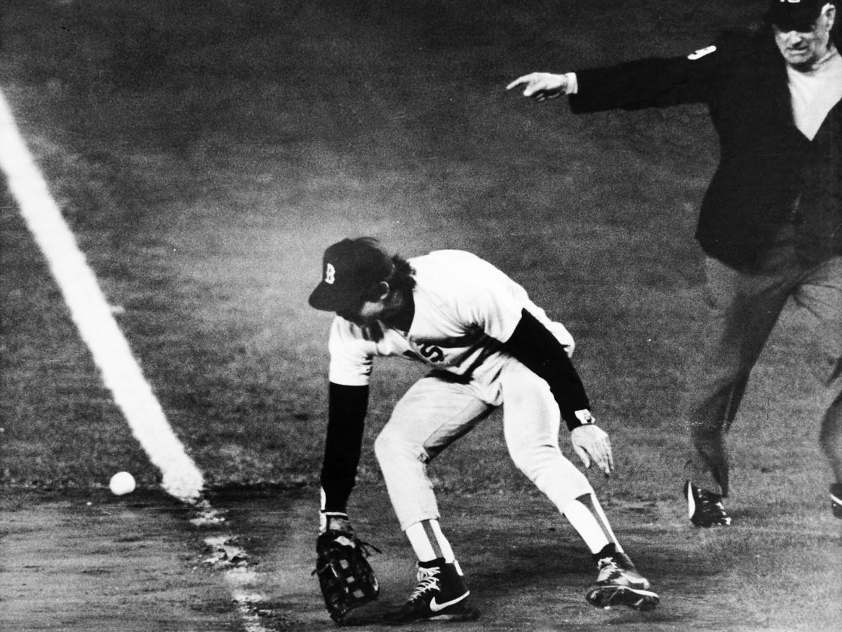 bill-buckner-error.jpg