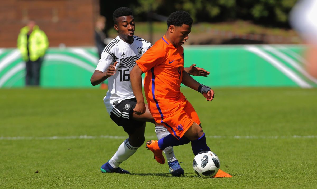 u15-juniors-germany-v-u15-juniors-netherlands-international-friendly-5cf2facd9256440543000001.jpg