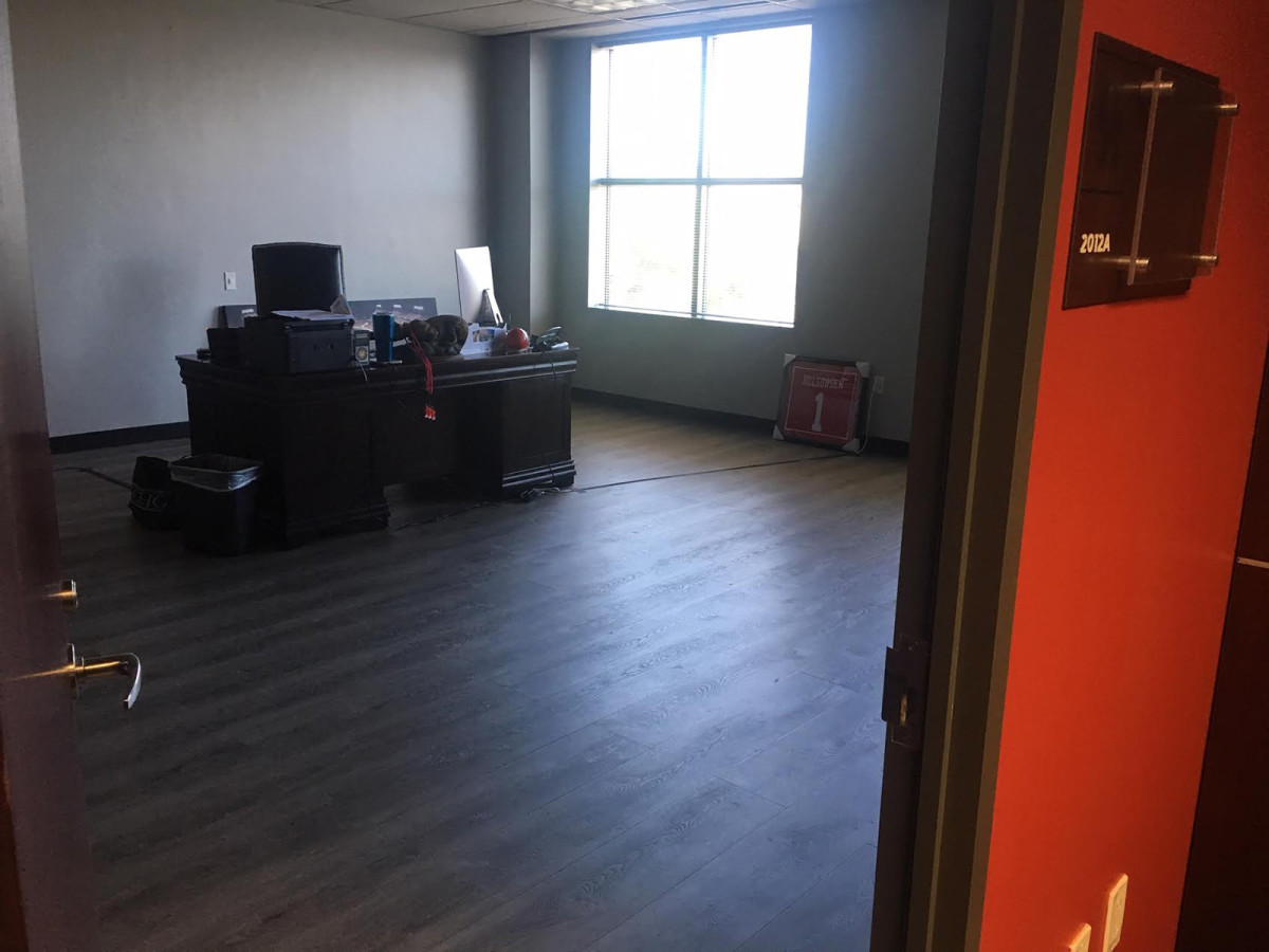 Holgorsen has stripped his new office of all the trappings of Major Applewhite's tenure at Houston.