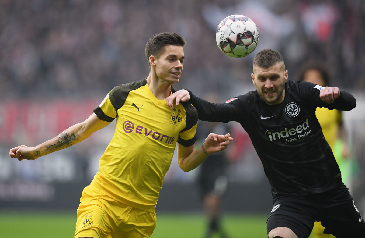 eintracht-frankfurt-v-borussia-dortmund-bundesliga-5c6d824d00b820b8d2000001.jpg