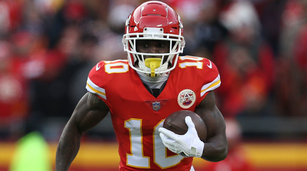 Chiefs' Tyreek Hill vows to grow in first comments since return