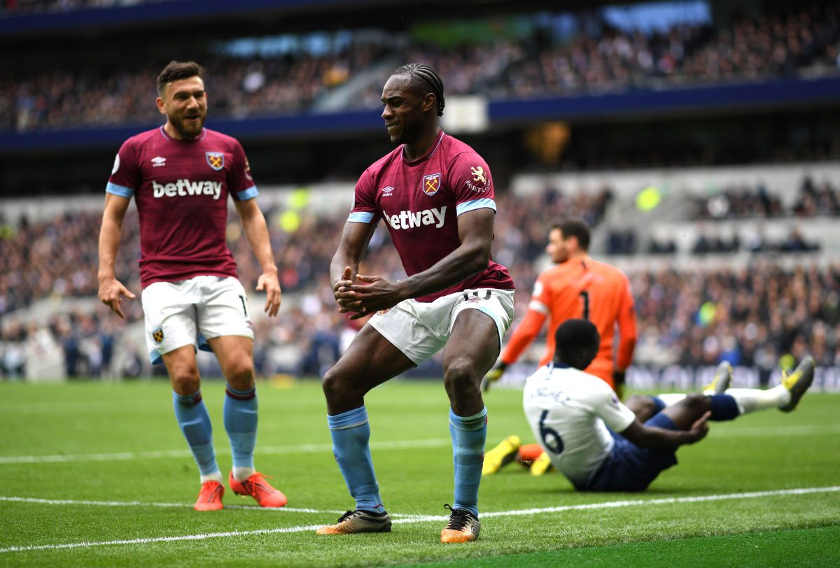 tottenham-hotspur-v-west-ham-united-premier-league-5cc45ea60bde22b002000003.jpg