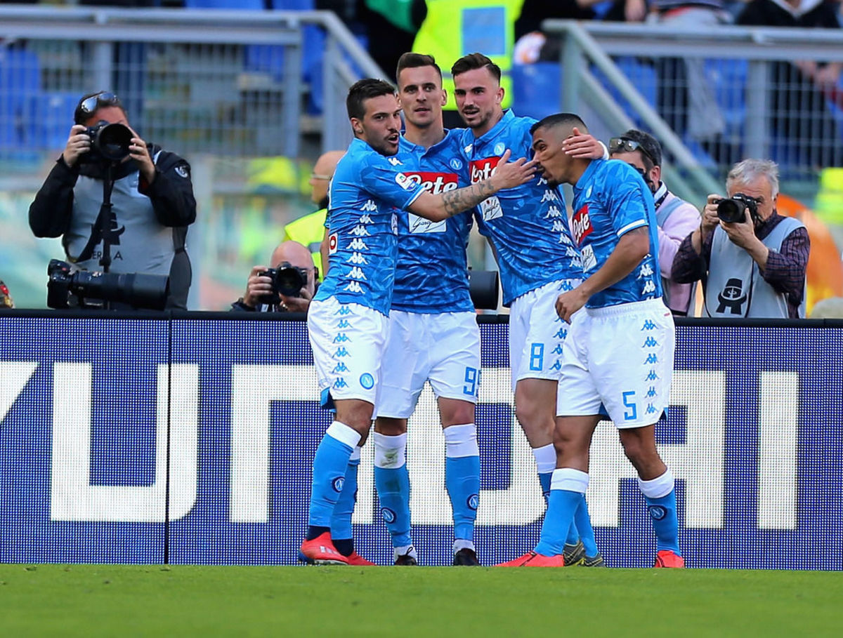 as-roma-v-ssc-napoli-serie-a-5caedd6f7df23d9d59000001.jpg