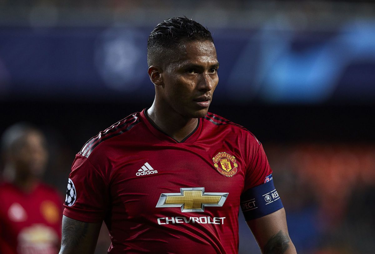 valencia-v-manchester-united-uefa-champions-league-group-h-5c52e45de37d347f6d000001.jpg