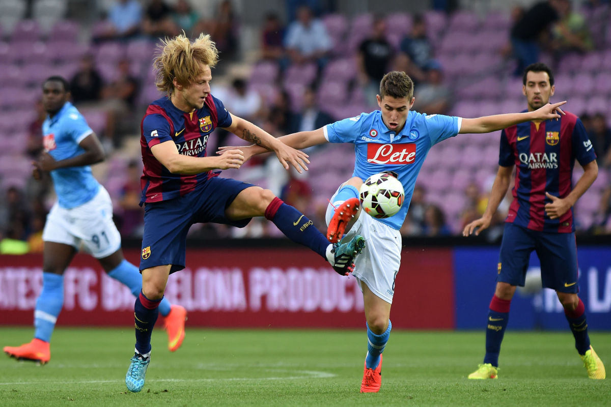 fc-barcelona-v-ssc-napoli-preseason-friendly-5d4ad6c972ceb85adc000006.jpg