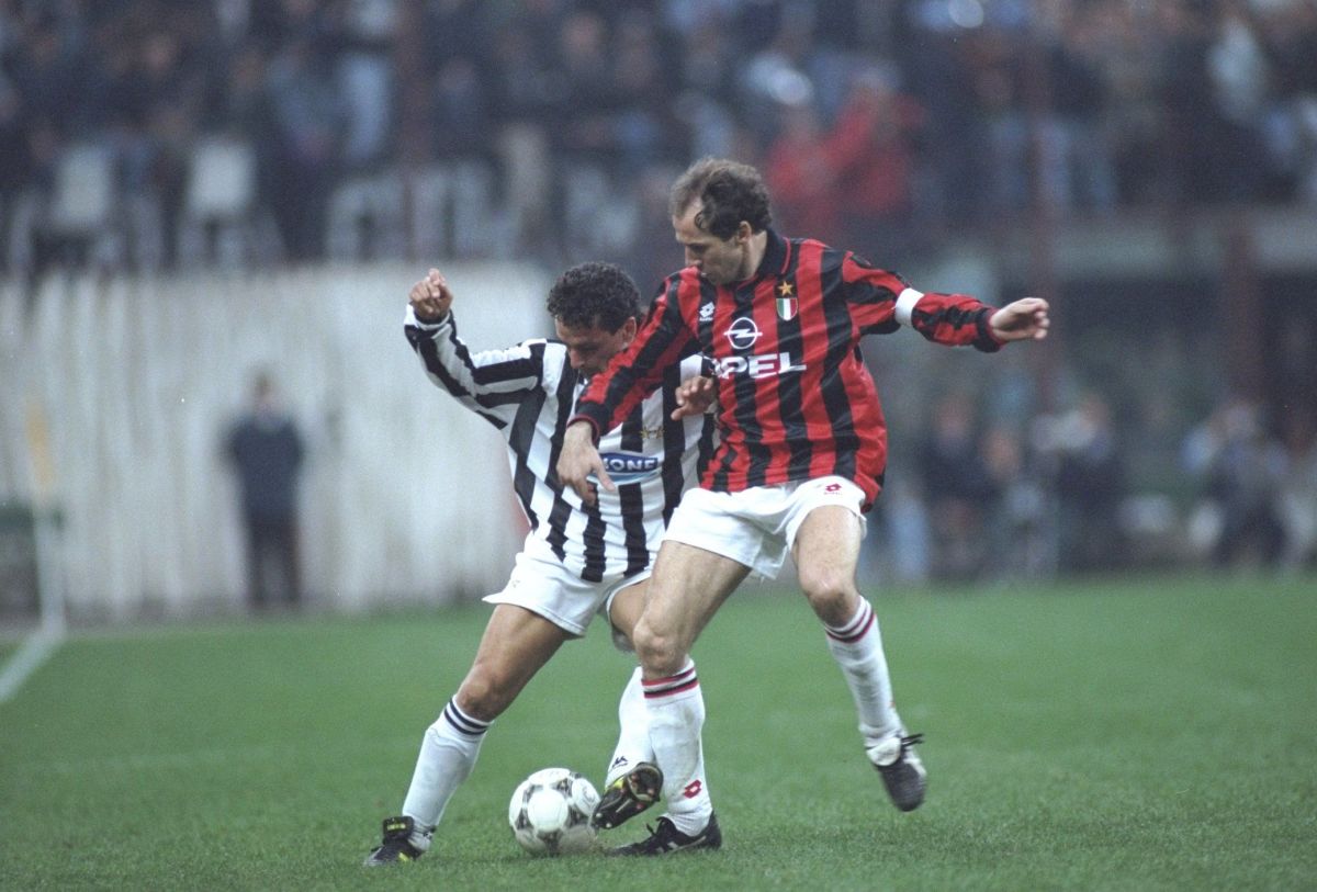 roberto-baggio-of-juventus-and-franco-baresi-of-ac-milan-5d555a45eaf41c1c8e000001.jpg