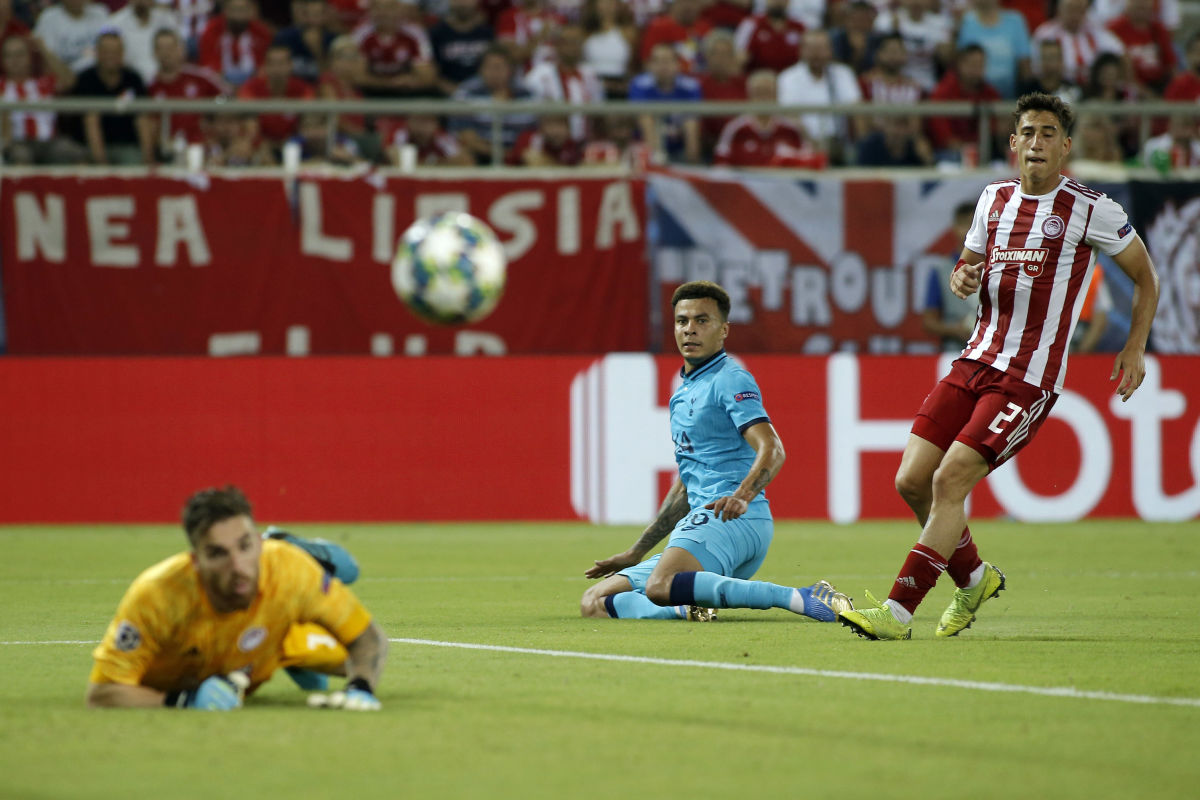 olympiacos-fc-v-tottenham-hotspur-group-b-uefa-champions-league-5d88c3a84568bc2d22000003.jpg