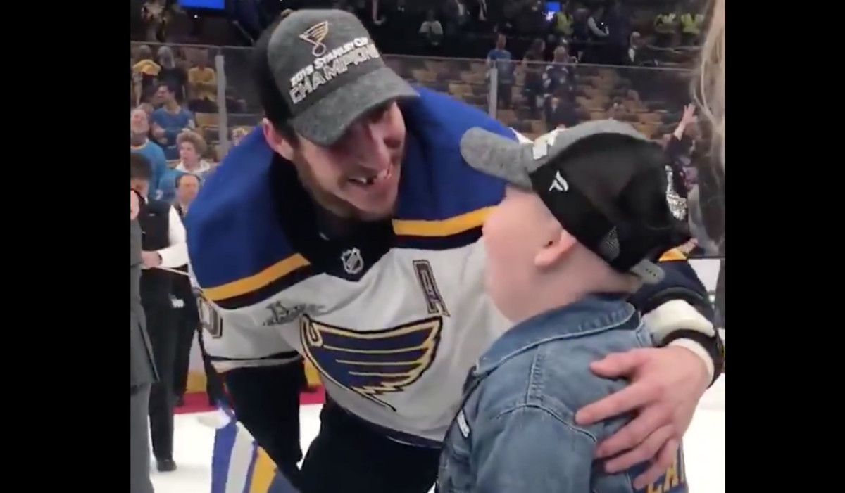 Stanley Cup: St. Louis Blues celebrate with superfan Laila Anderson
