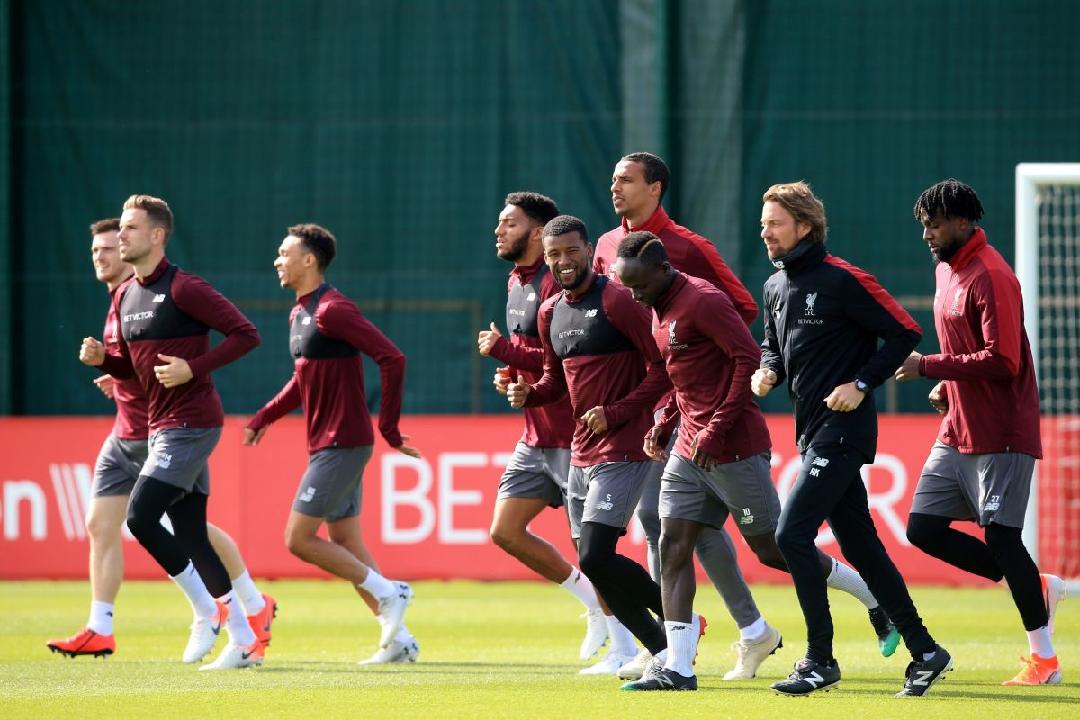 fbl-eur-c1-liverpool-training-5d18abd41215c14c9f000001.jpg