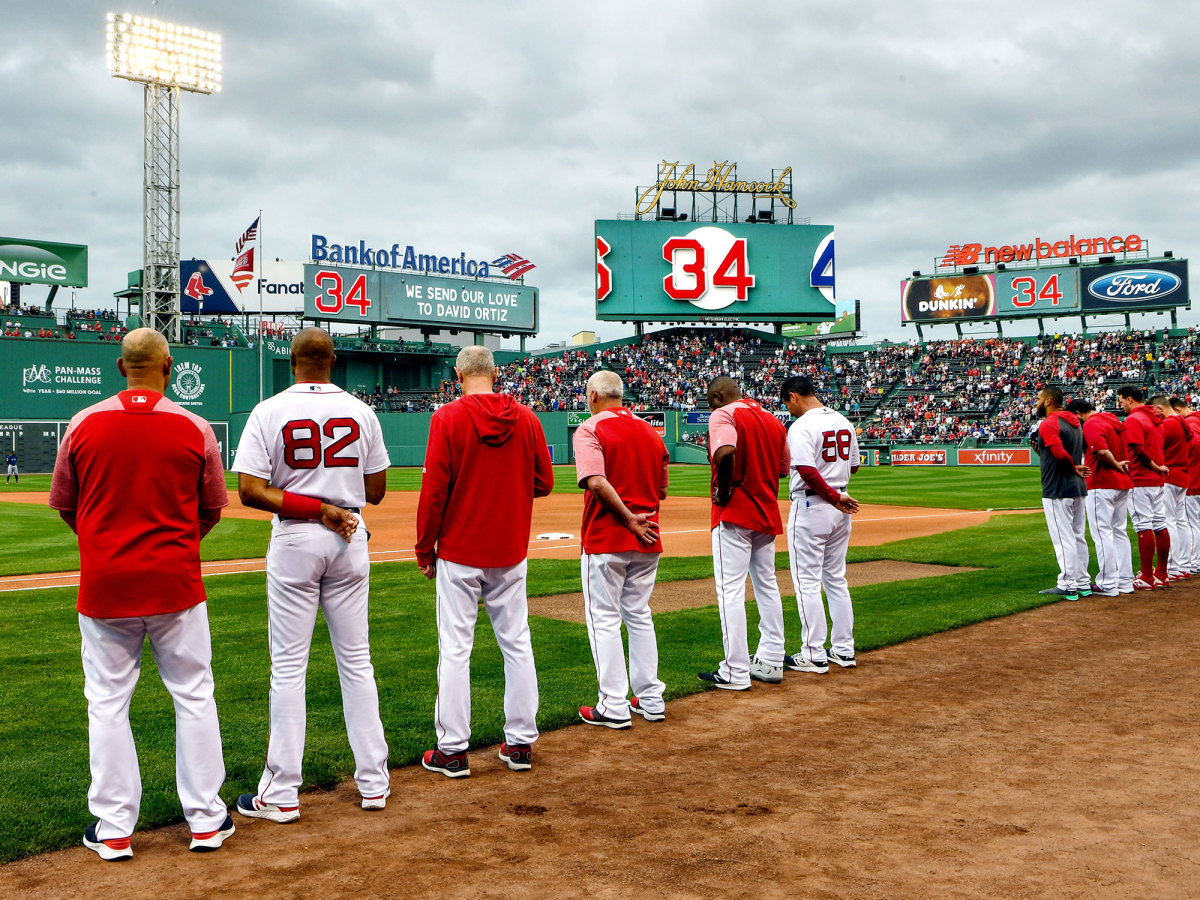 red-sox-david-ortiz-reflection.jpg