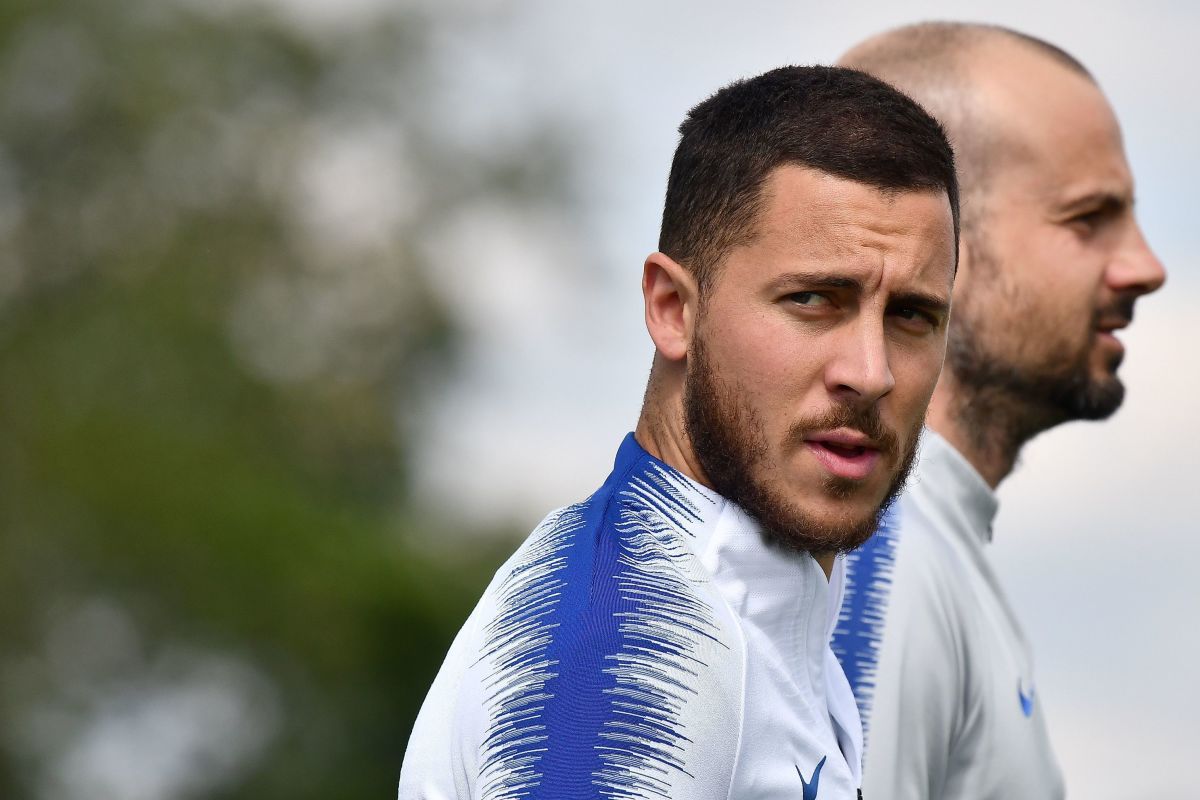 fbl-eur-c3-chelsea-training-5ced0edb8110f5d10d000017.jpg