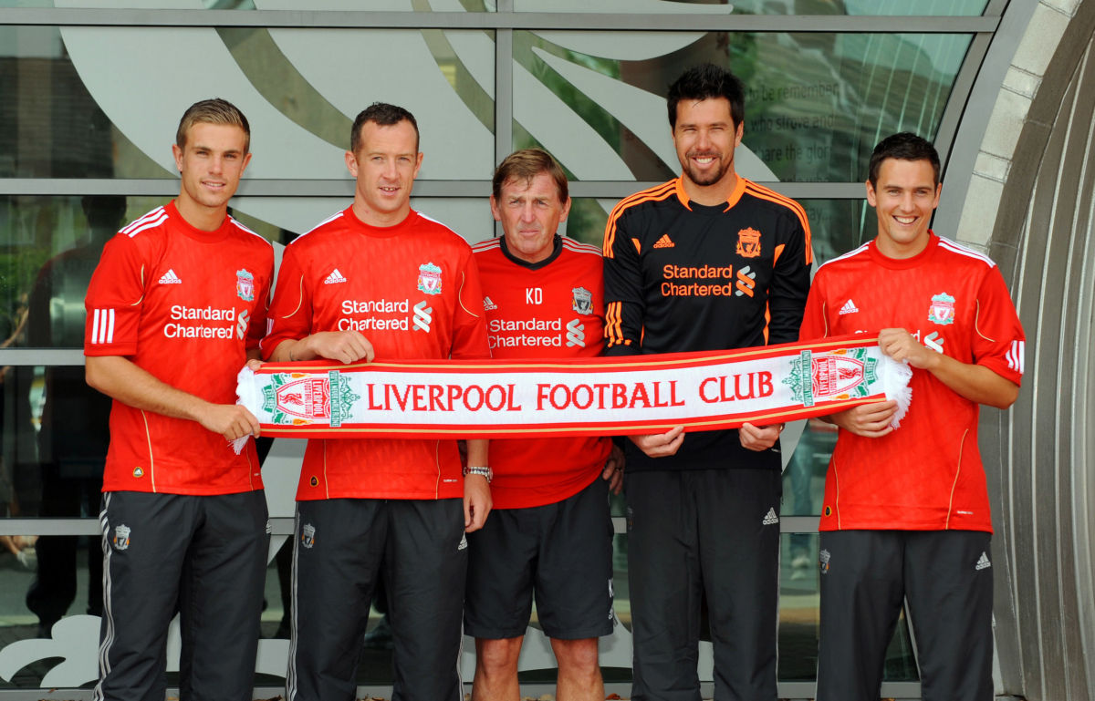 liverpool-fc-present-new-signings-charlie-adam-alexander-doni-stewart-downing-and-jordan-henderson-5cf6462f231212e3e5000001.jpg