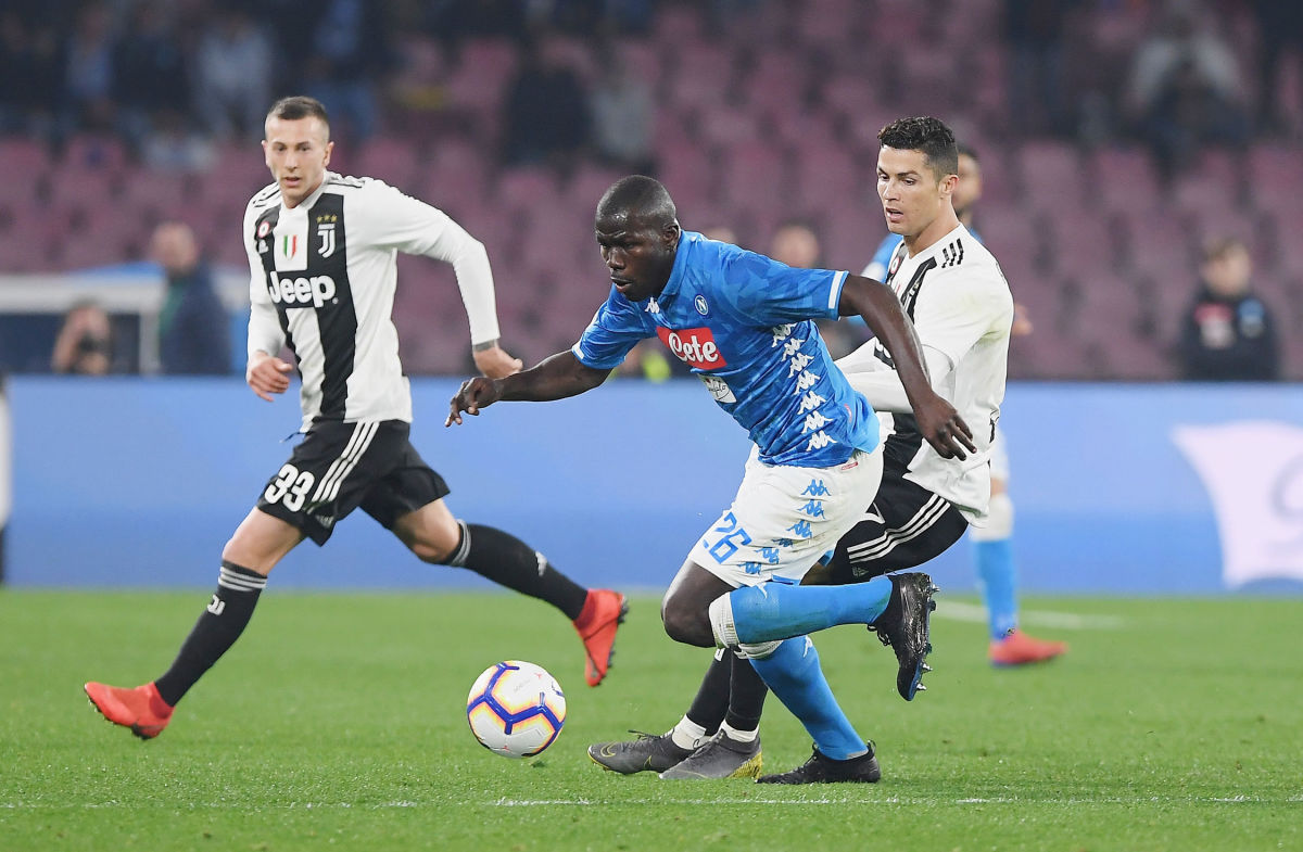 ssc-napoli-v-juventus-serie-a-5cfa33735690338eb5000003.jpg