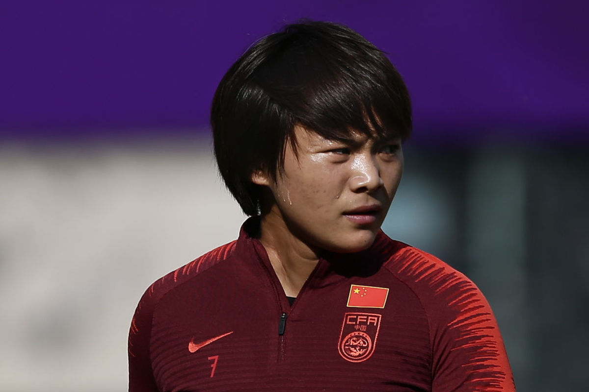china-women-s-national-football-team-battles-before-world-cup-5ced556cbb4832fb18000001.jpg