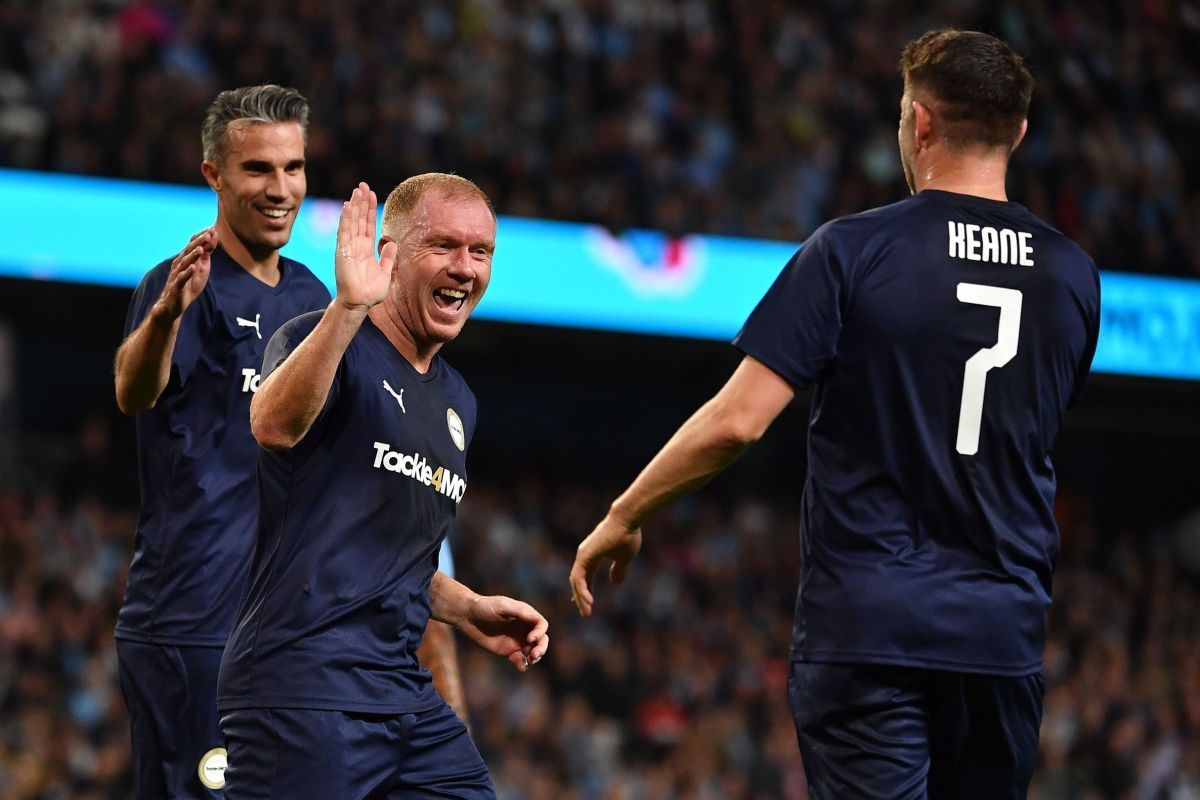 fbl-eng-man-city-legends-kompnay-5d79ff15a0e8a65e78000003.jpg