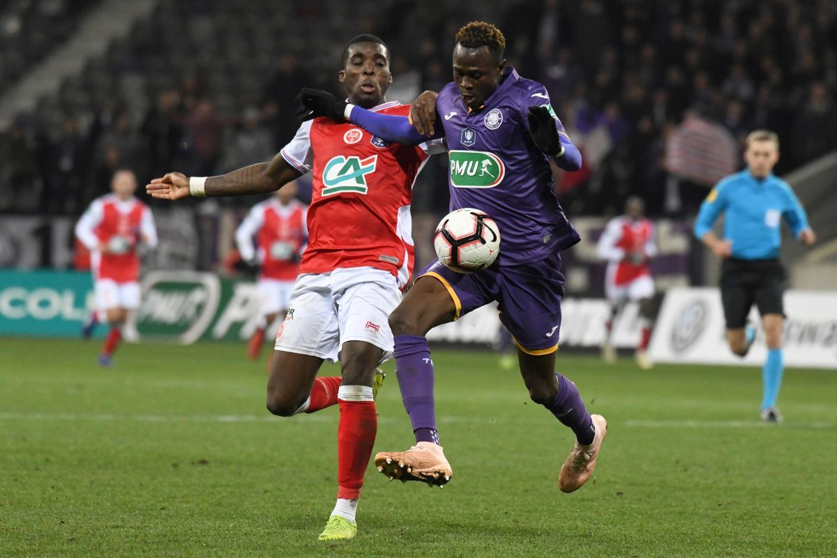 fbl-fra-cup-toulouse-reims-5cc86b120ca1555250000003.jpg