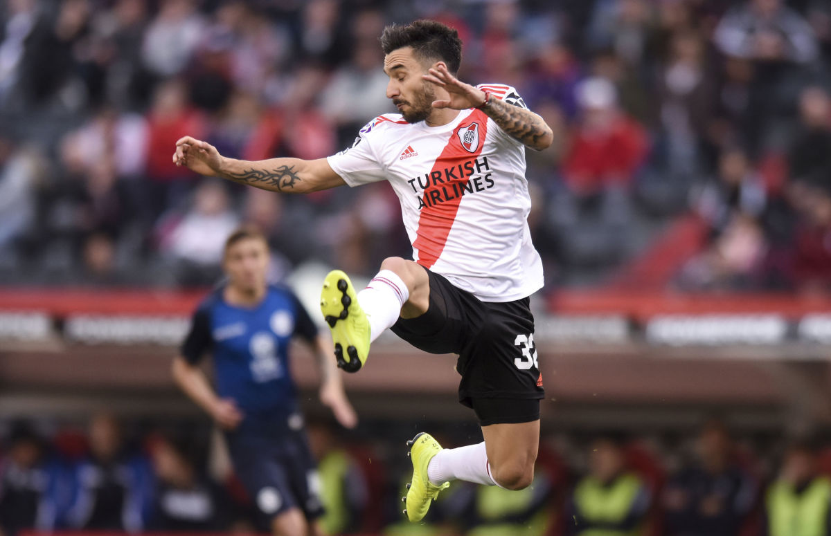 river-plate-v-talleres-superliga-2019-20-5d631b1a55aa3165e2000001.jpg