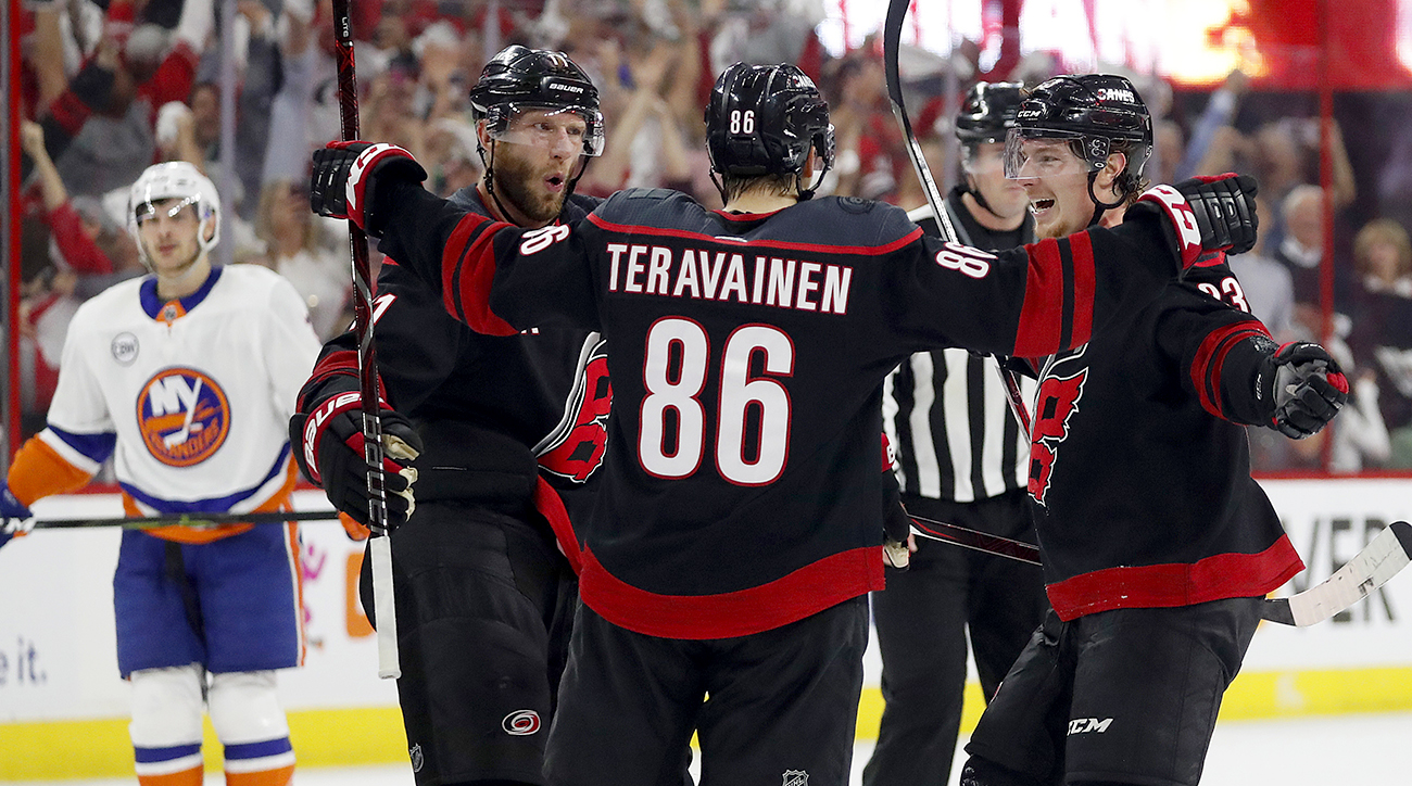 NHL playoffs Islanders face elimination after Hurricanes take Game 3