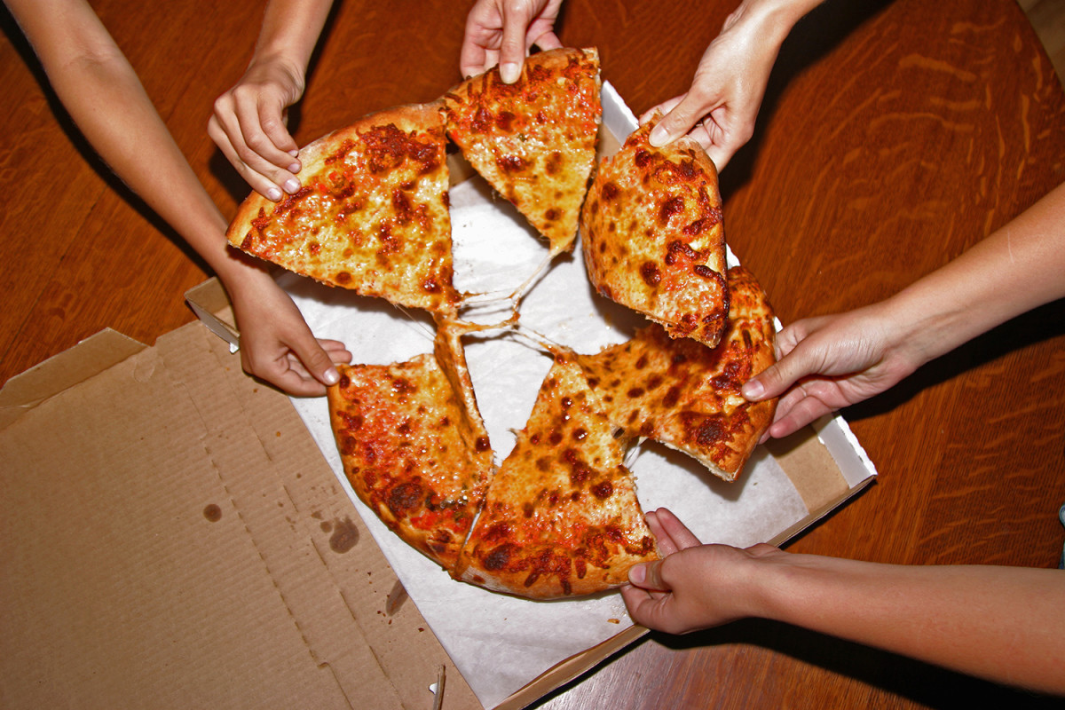 pizza-super-bowl.jpg
