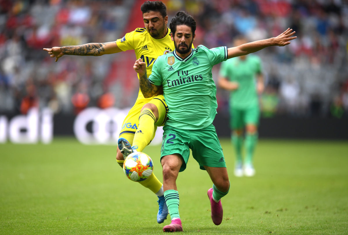 real-madrid-v-fenerbahce-audi-cup-2019-3rd-place-match-5d66524c55aa31dfbf000001.jpg