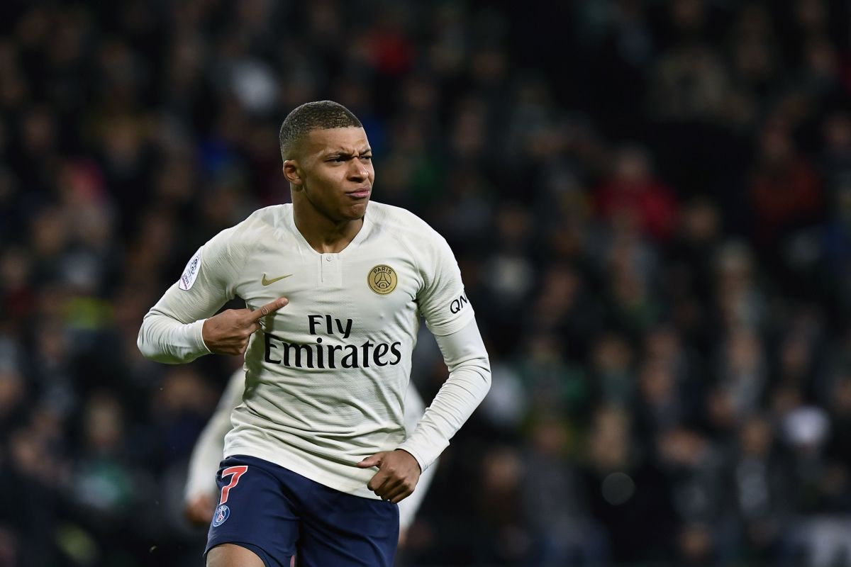 fbl-fra-ligue1-saint-etienne-psg-5c9a5bad8222d51f5c000001.jpg