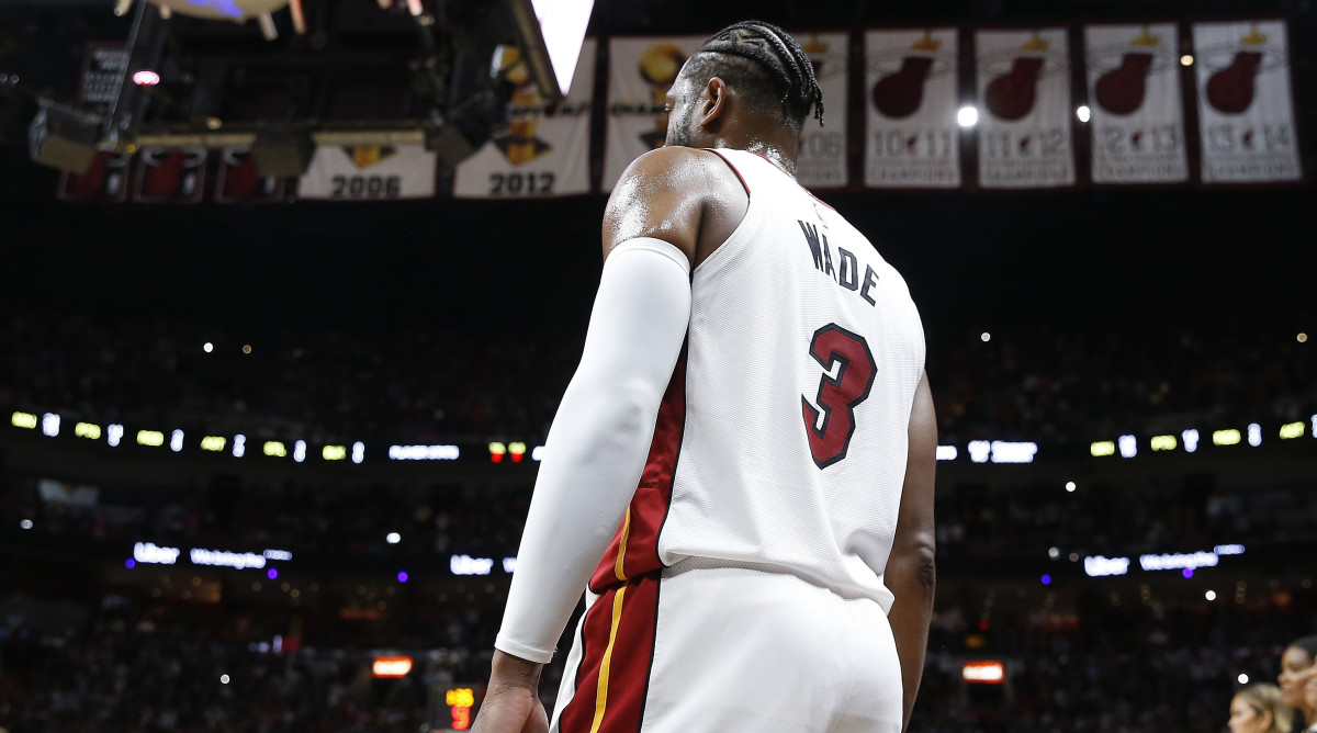 dwyane_wade_heat_retirement_.jpg