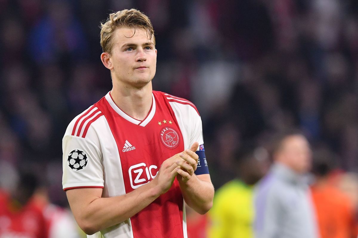 fbl-eur-c1-ajax-tottenham-5d15caf83ee31298ce000001.jpg