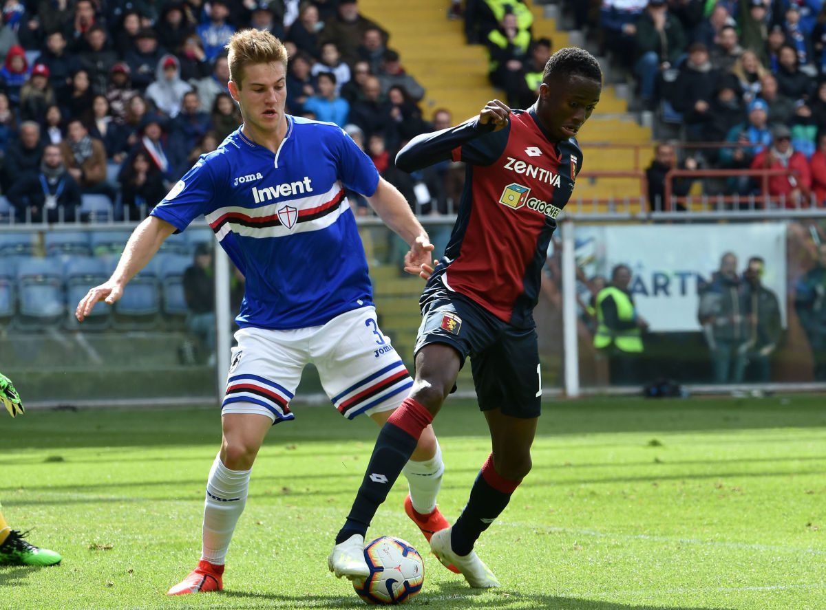 uc-sampdoria-v-genoa-cfc-serie-a-5d0b2cc56659bd512d000001.jpg