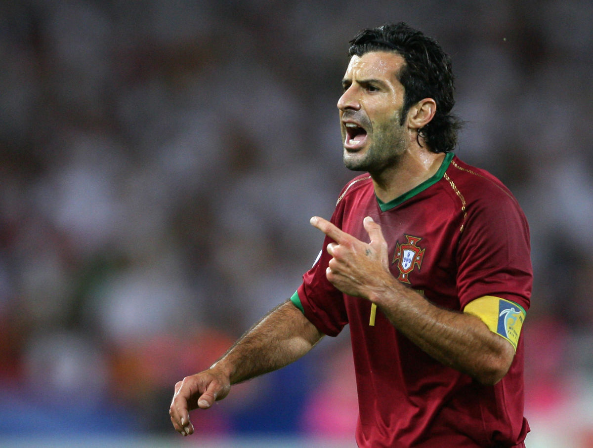 portuguese-forward-luis-figo-is-seen-dur-5d17dd93aef03bd940000001.jpg