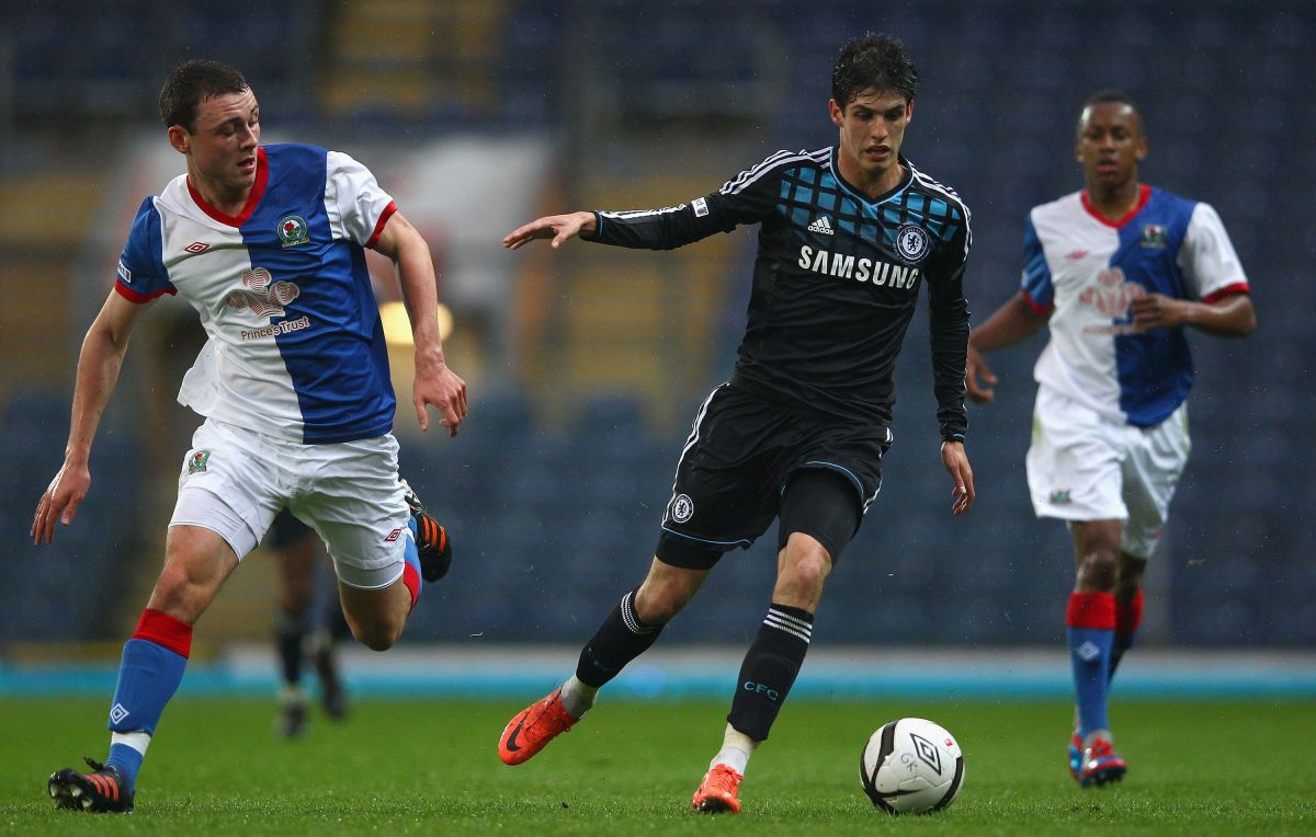 blackburn-rovers-v-chelsea-fa-youth-cup-final-2nd-leg-5cacd820870952320f000001.jpg